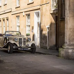 Abbey Mews In The Heart Of Bath, Keys , Bath United Kingdom